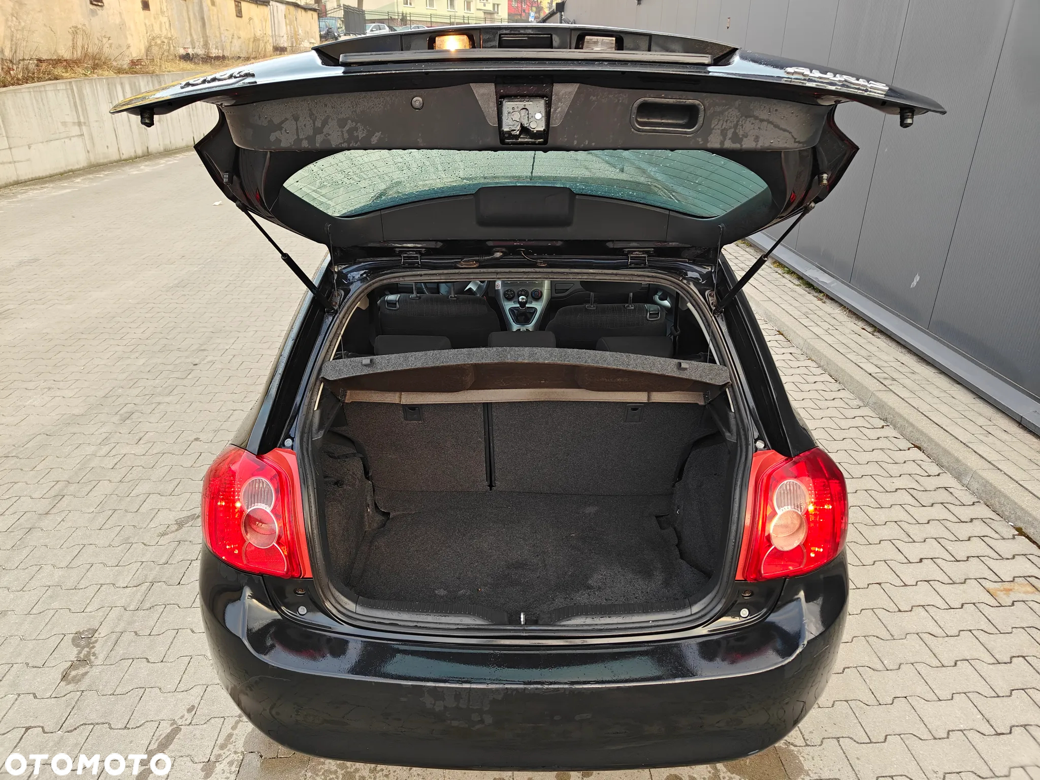 Toyota Auris 1.4 VVT-i - 4