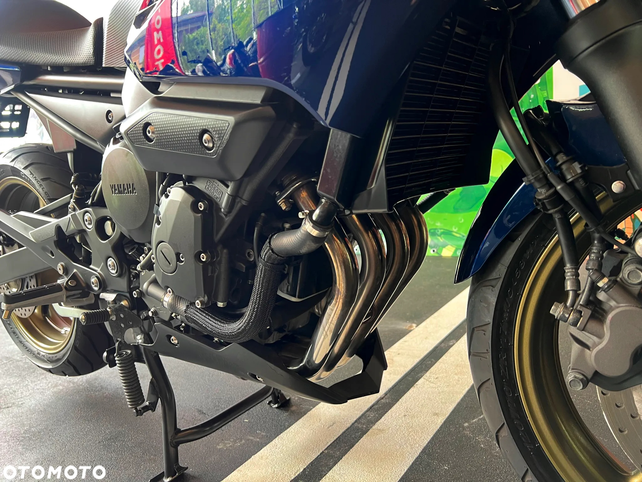 Yamaha XJ - 8