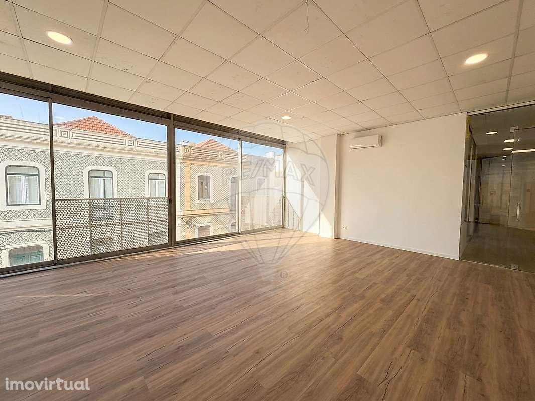 Loja  para arrendamento - Grande imagem: 4/8