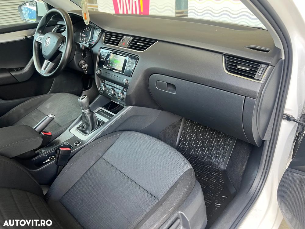 Skoda Octavia 1.6 TDI Ambition - 27