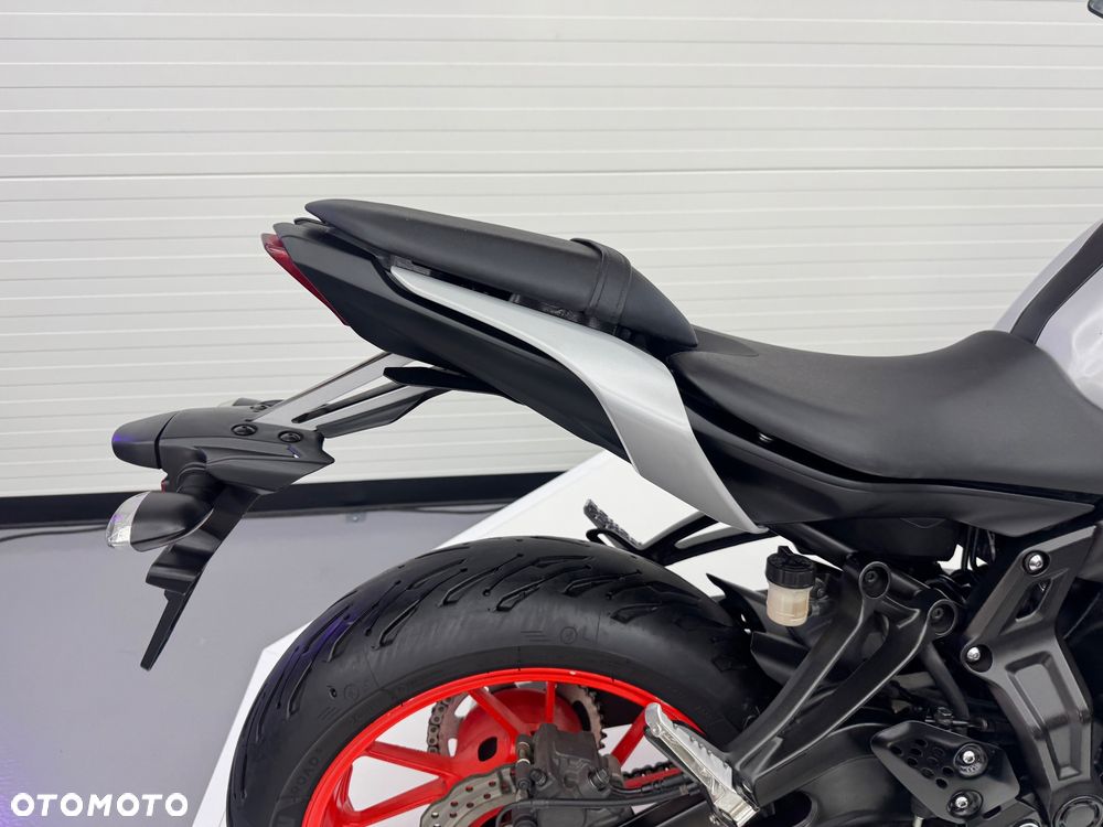 Yamaha MT - 16