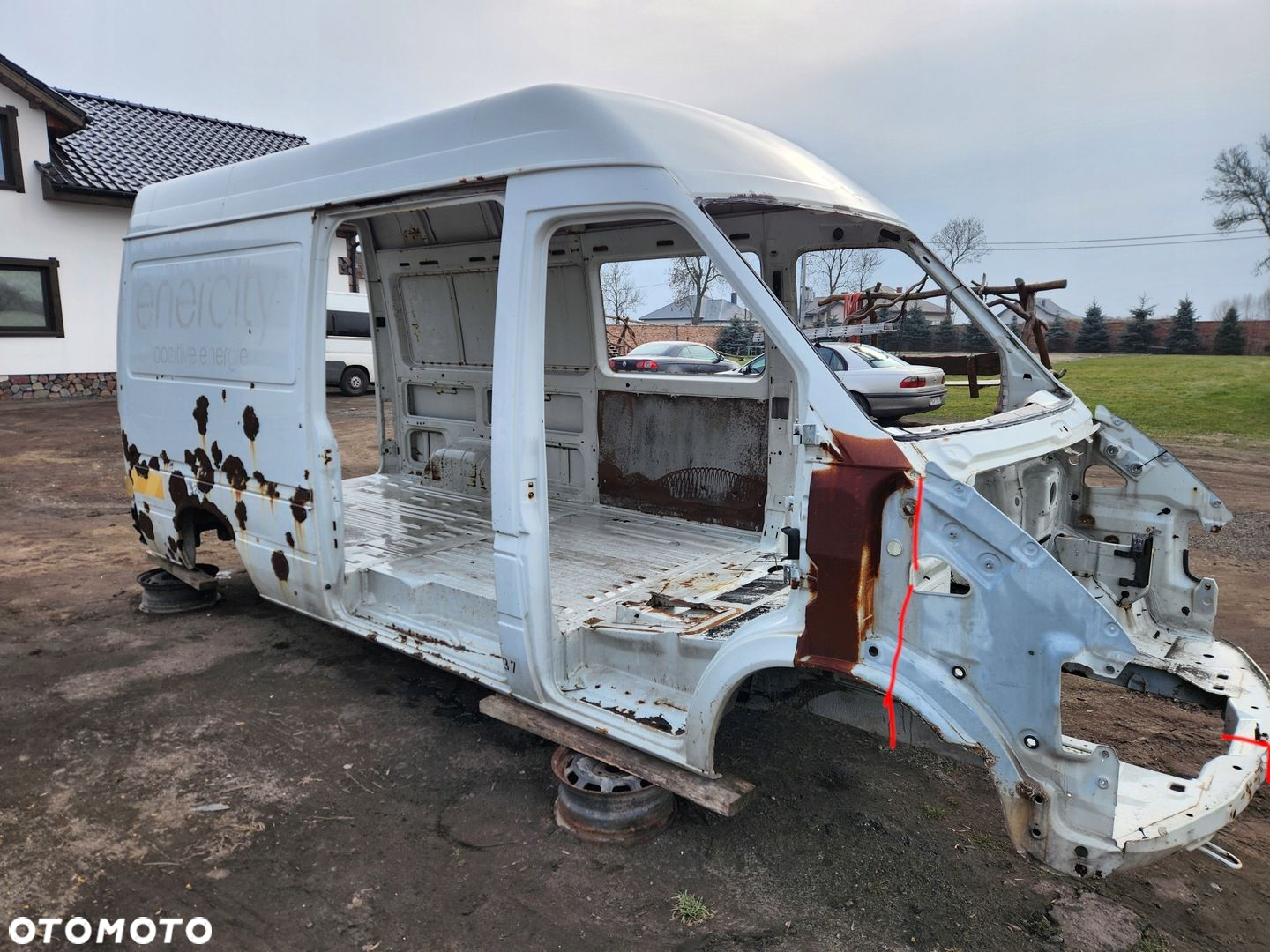 Prawa Ćwiartka Podłużnica Fartuch Volkswagen LT Mercedes Sprinter 95-06 VW - 2