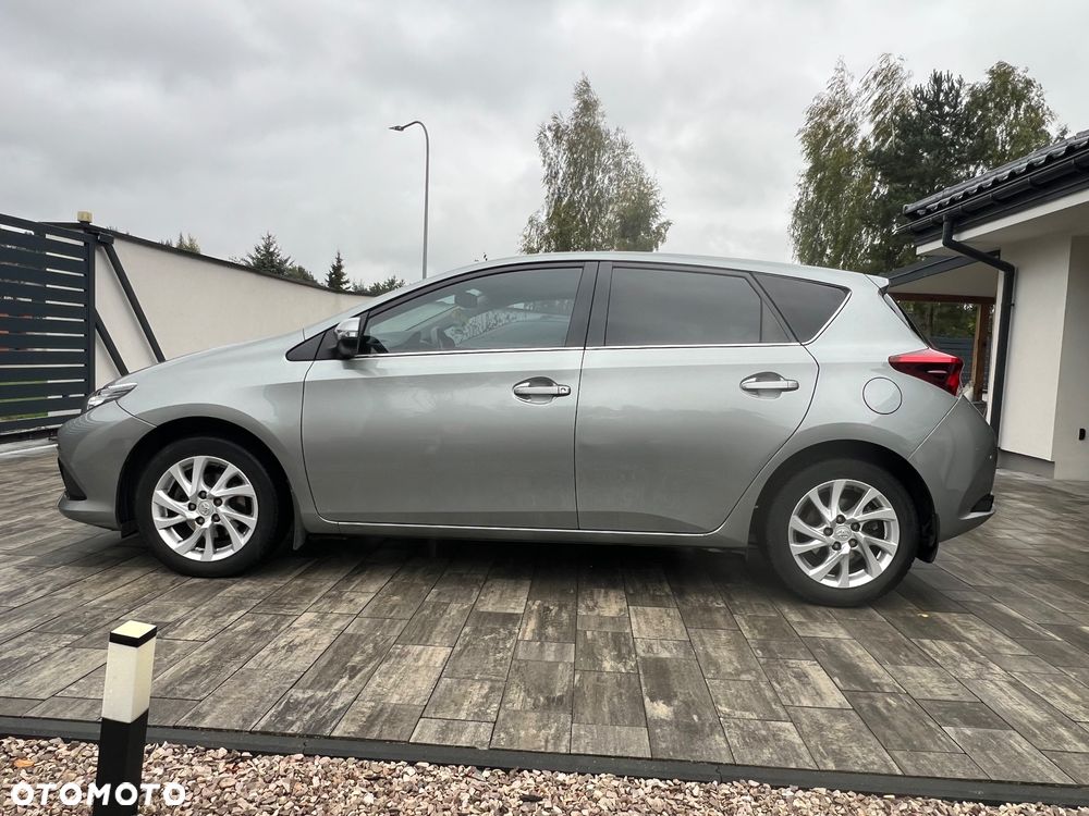 Toyota Auris 1.33 VVT-i Premium - 7