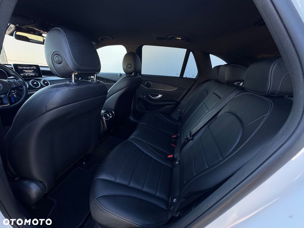 Mercedes-Benz GLC 220 d 4-Matic - 23