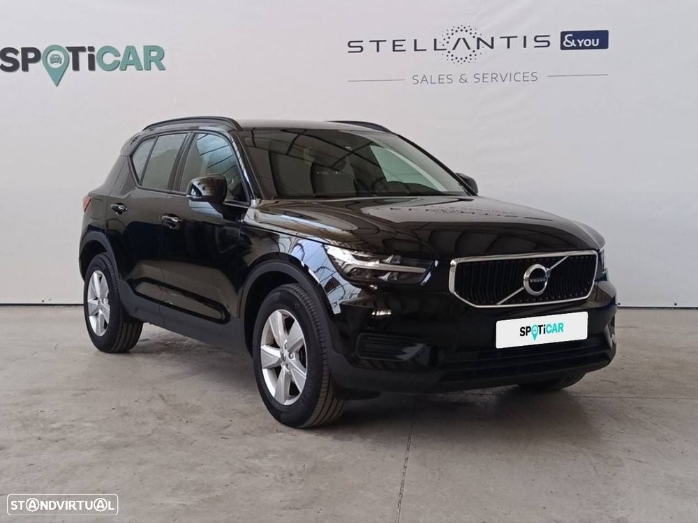 Volvo XC 40 1.5 T2 Momentum Core - 3