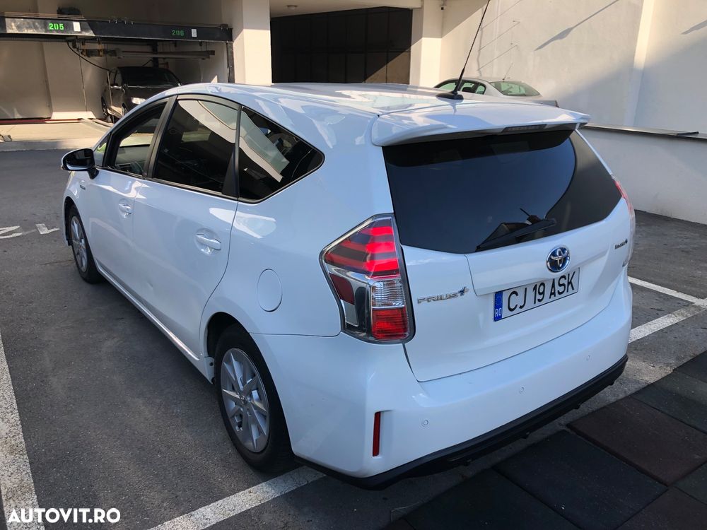 Toyota Prius+ (Hybrid) Executive - 5