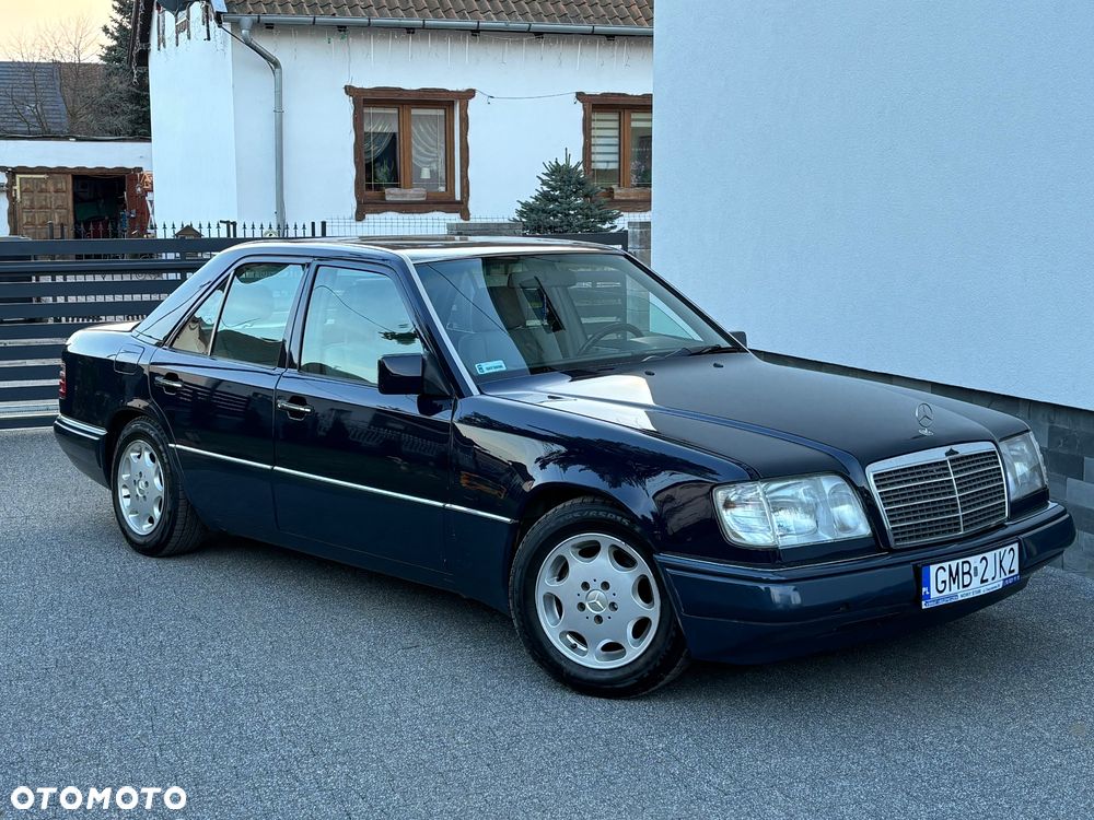 Mercedes-Benz W124 (1984-1993) - 11