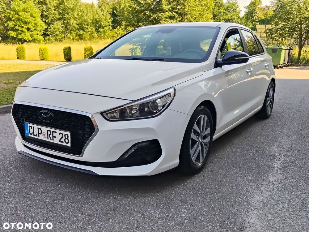 Hyundai i30 1.4 Premium - 4