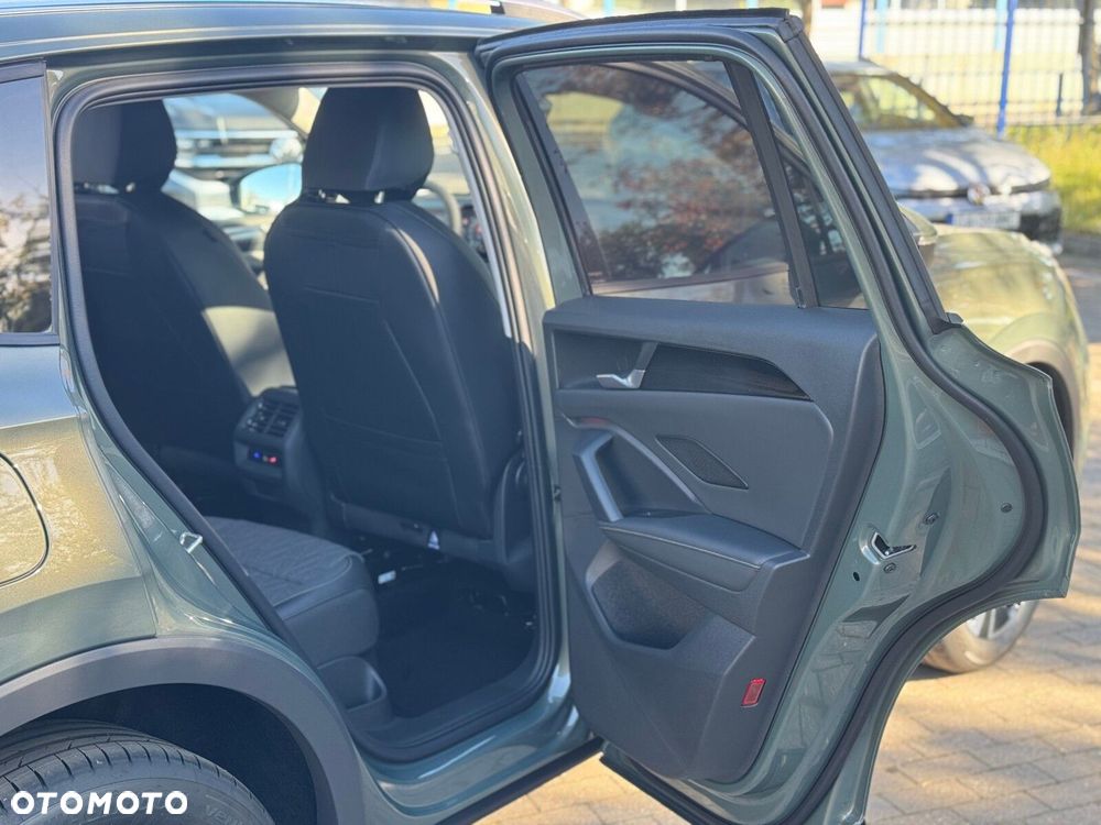 Volkswagen Tiguan - 9