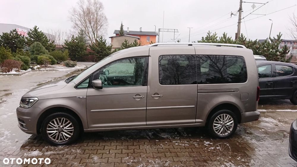 Volkswagen Caddy 2.0 TDI Comfortline DSG - 2