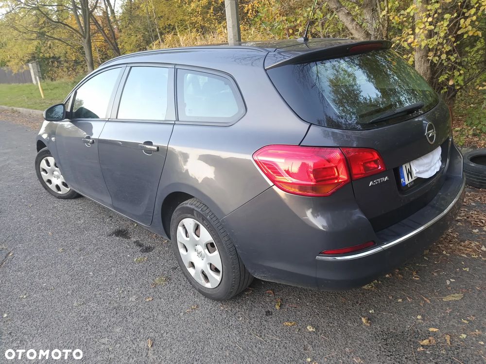 Opel Astra - 12