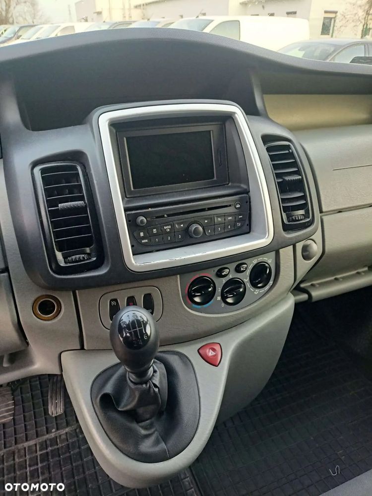 Renault Trafic 2.0 dCi 115 Passenger FAP L2H1 Expression - 7