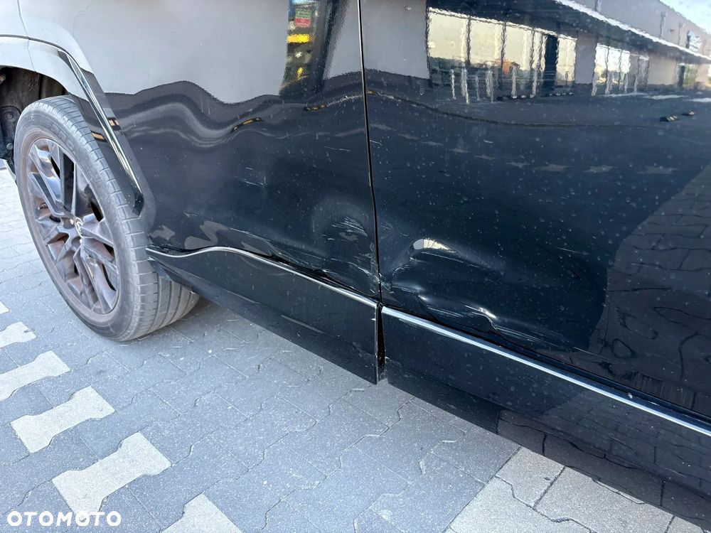 Toyota RAV4 2.5 Hybrid Black Edition by JBL 4x2 - 23