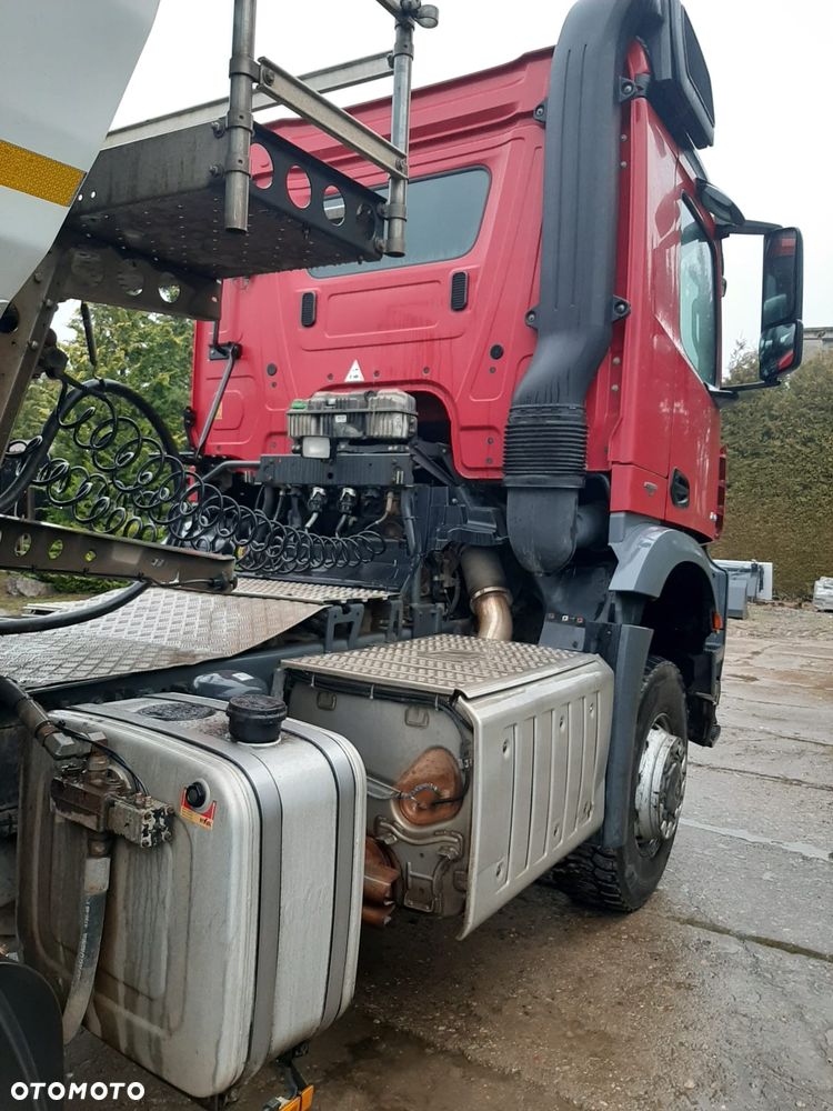 Mercedes-Benz Arcos 1843  4x4 + naczepa Schimtz - 6