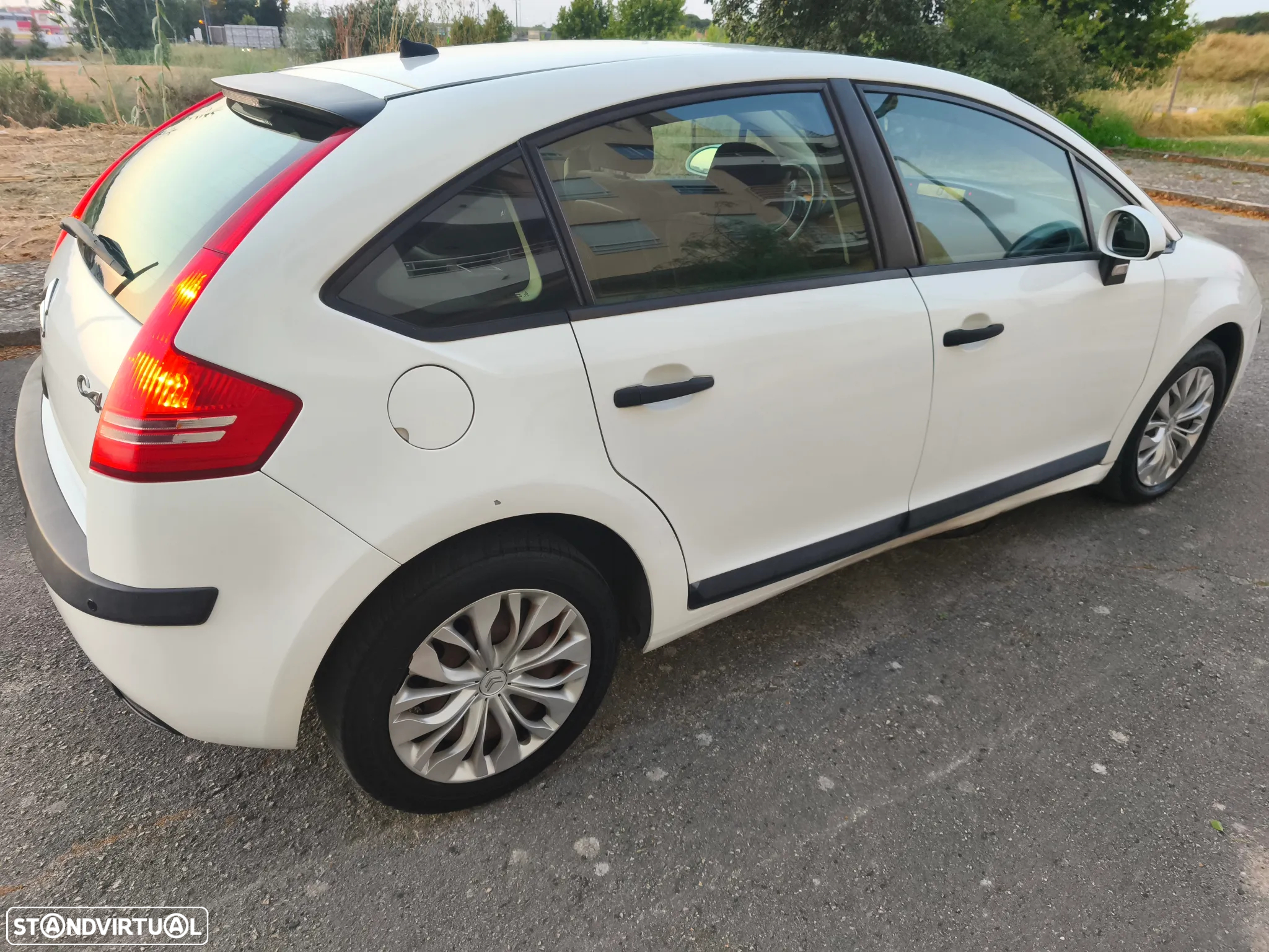 Citroën C4 1.6 HDi Style - 25