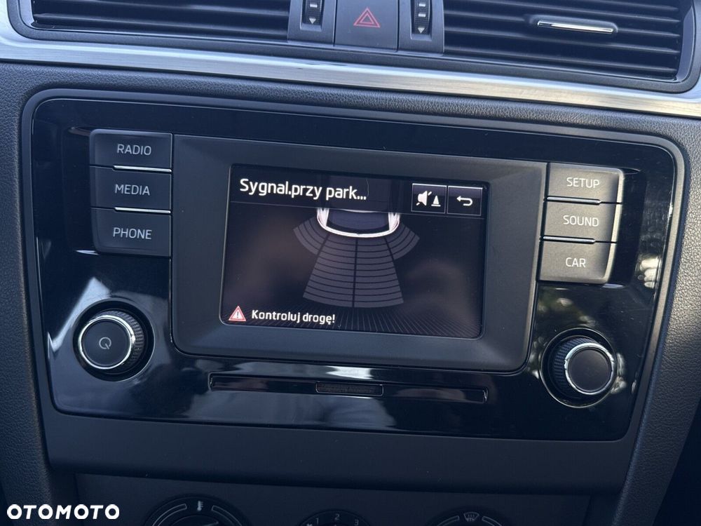 Skoda RAPID 1.4 TDI DPF Ambition DSG - 24
