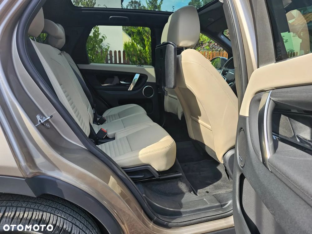 Land Rover Discovery Sport - 7