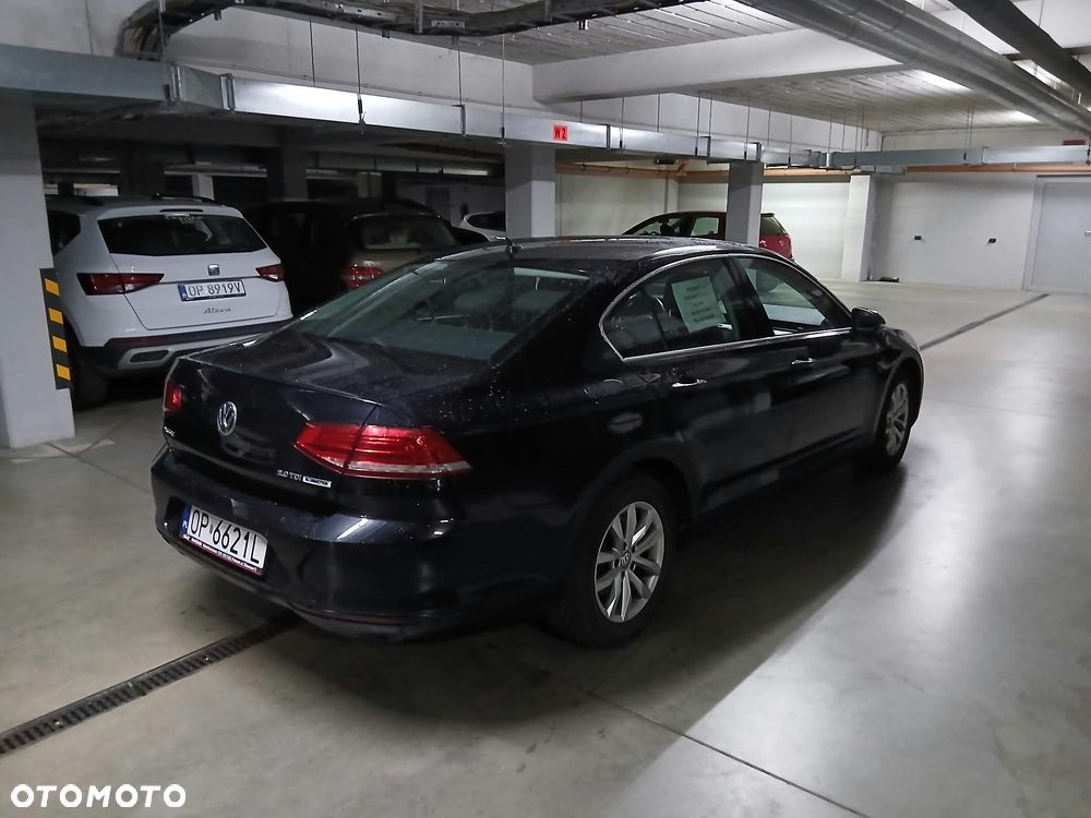 Volkswagen Passat - 3