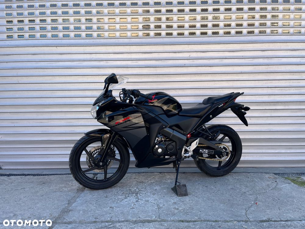 Honda CBR - 1