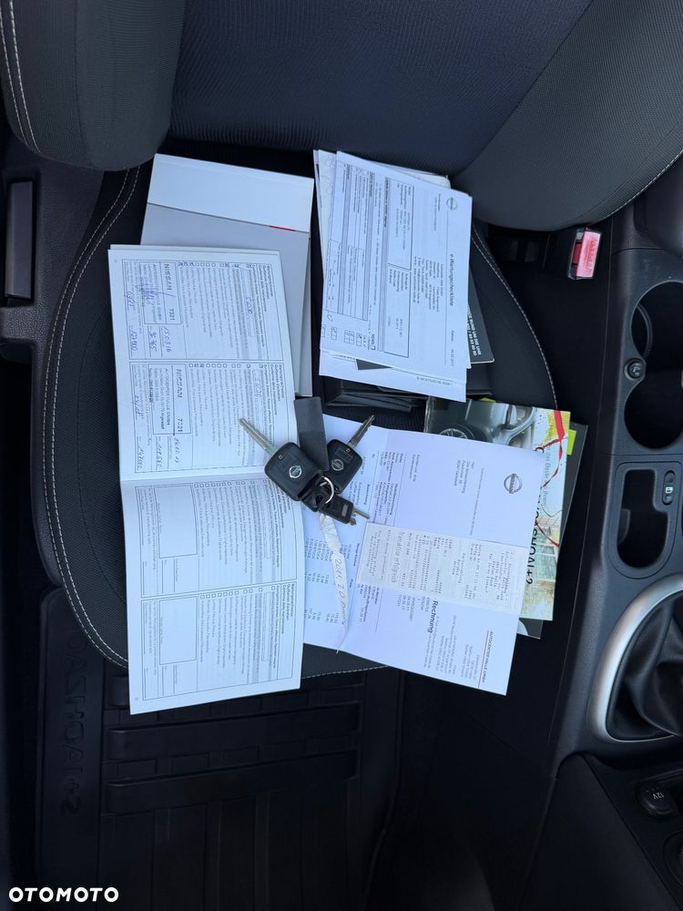 Nissan Qashqai+2 2.0 dCi DPF I-Way - 38