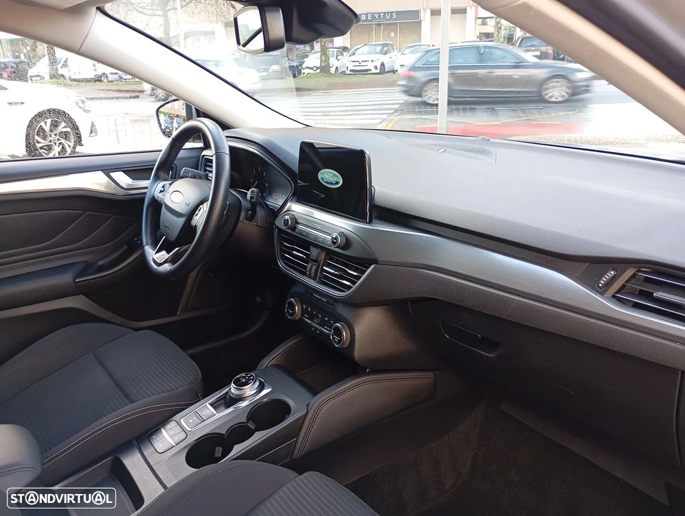 Ford Focus 1.5 TDCi ECOBlue Titanium Aut. - 8