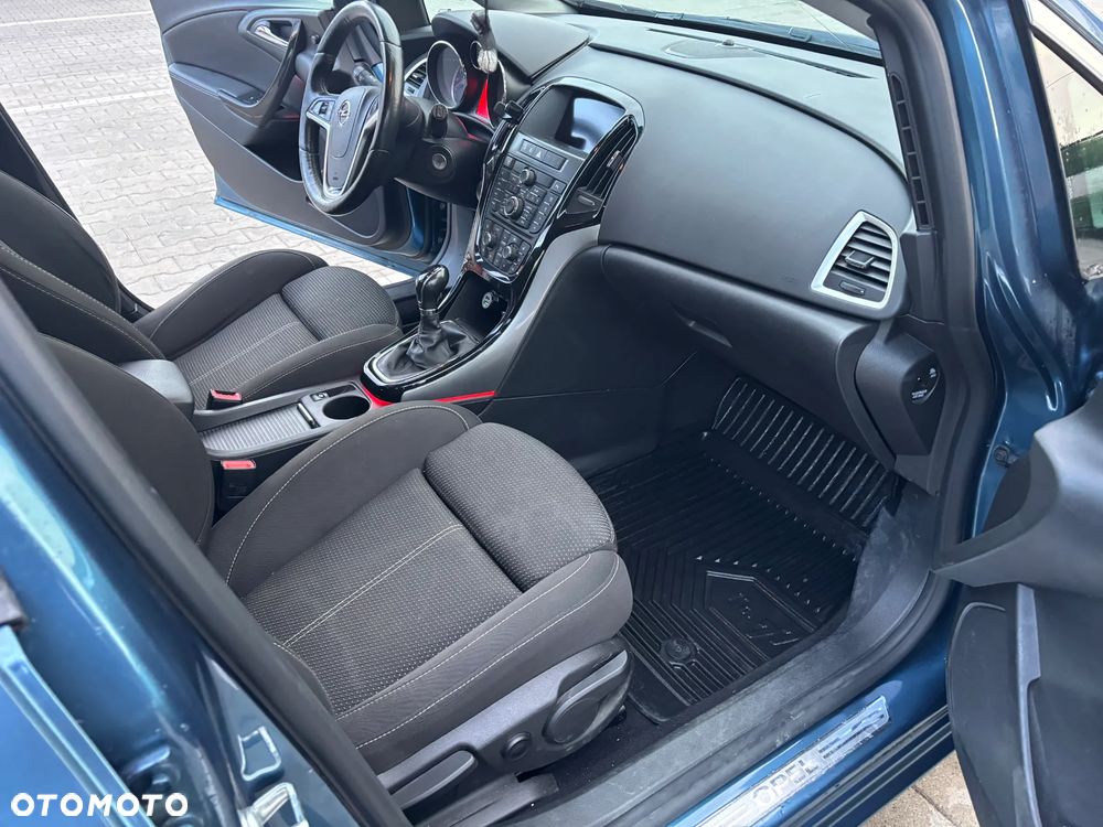Opel Astra 1.4 T Active EU6 - 10