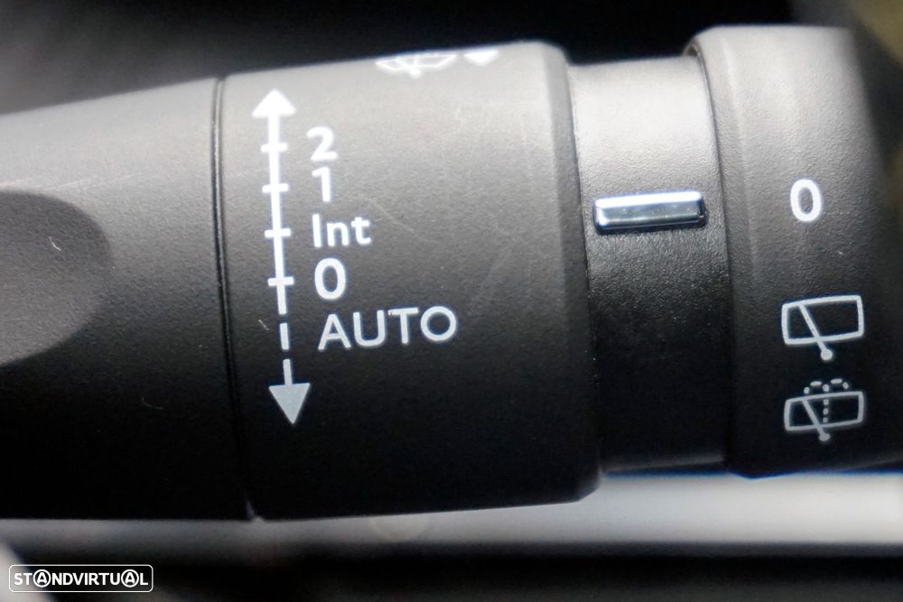 Peugeot 208 1.2 PureTech GT Line - 20