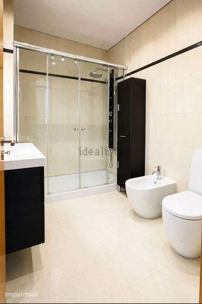 Apartamento T3 - Oliveira do Douro - Grande imagem: 4/8