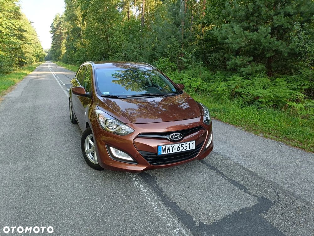 Hyundai i30 1.6 Comfort - 37