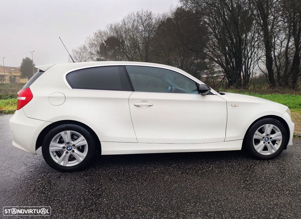 BMW 118 d DPF Edition Sport - 4