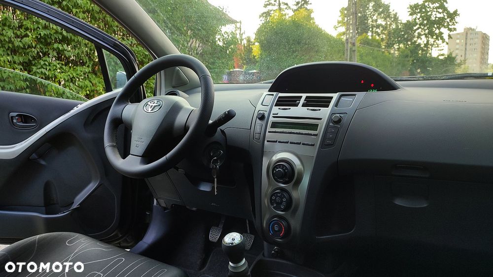 Toyota Yaris 1.0 VVT-i Edition - 8