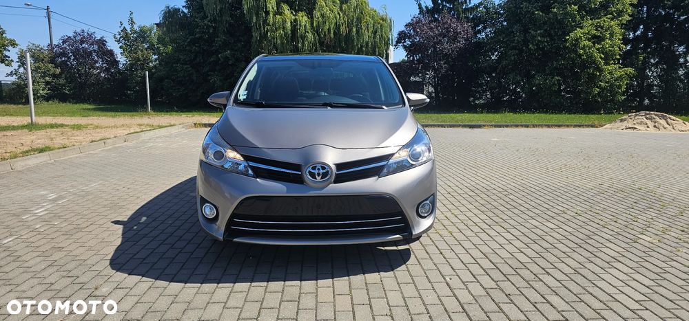 Toyota Verso 1.6 D-4D 7-Sitzer Start/Stop Skyview Edition - 26