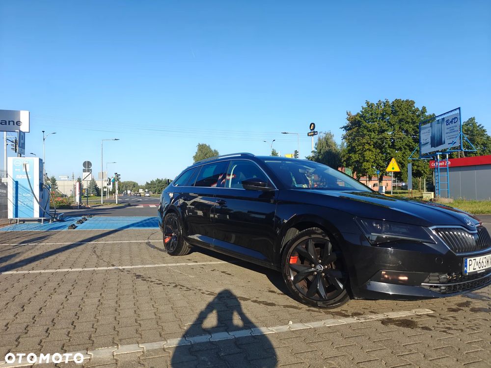 Skoda Superb 2.0 TDI DSG Style - 3
