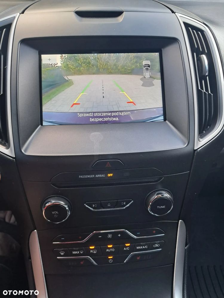 Ford Edge - 11