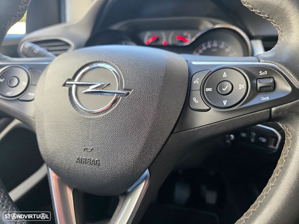 Opel Crossland X 1.2 T 120 Anos - 32
