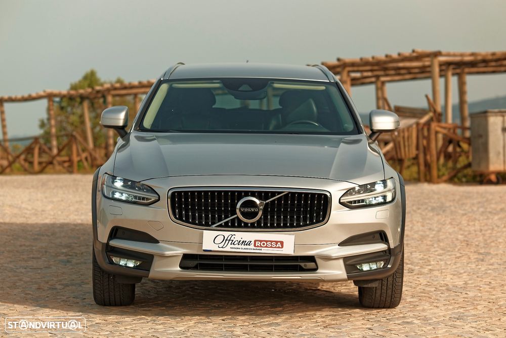 Volvo V90 Cross Country D5 AWD Geartronic Pro - 12