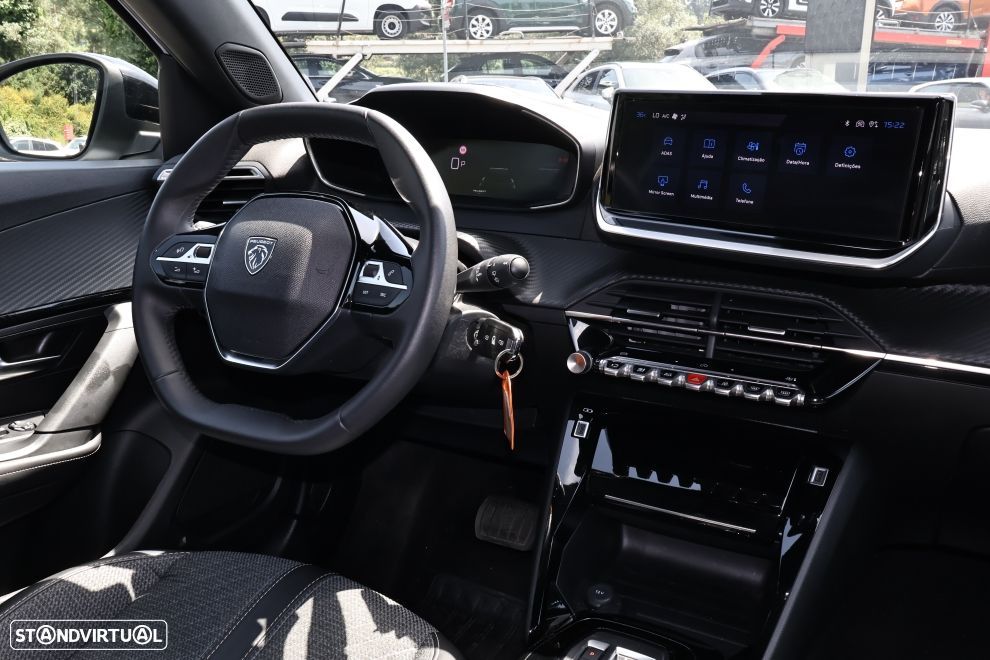 Peugeot 2008 1.2 Hybrid Allure e-DCS6 - 10