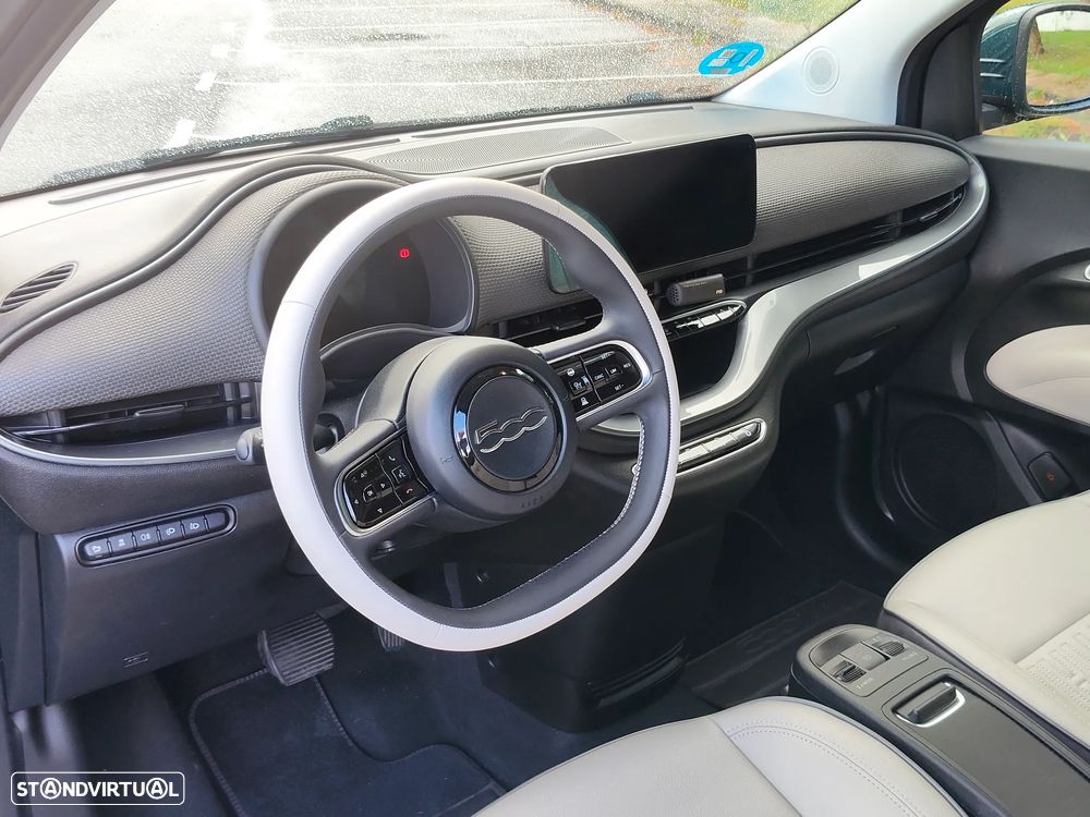 Fiat 500e C La Prima - 46