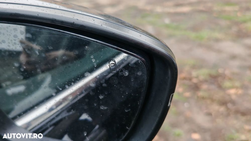 Peugeot 308 SW PureTech 225 GPF EAT8 Stop & Start GT - 28