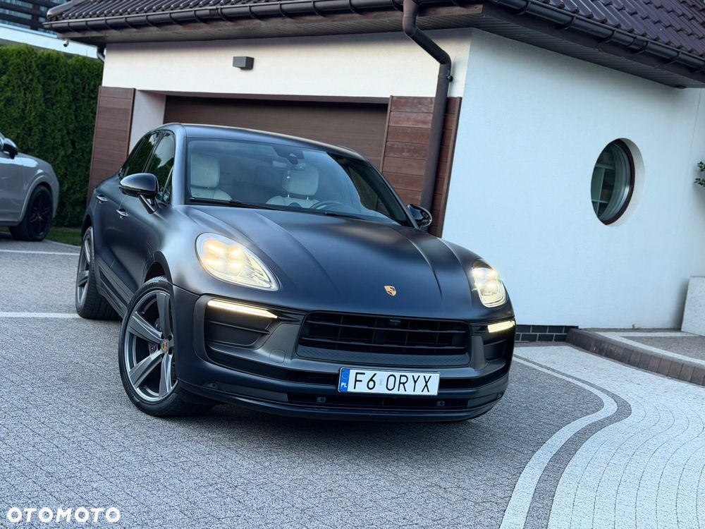 Porsche Macan T - 19