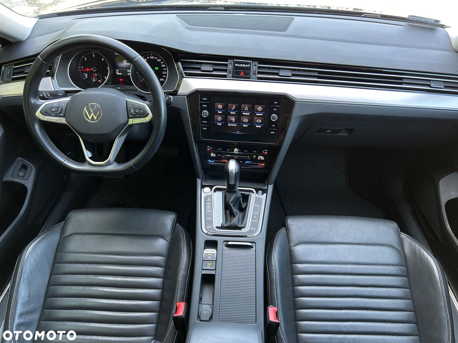 Volkswagen Passat 2.0 TDI EVO Elegance DSG - 4