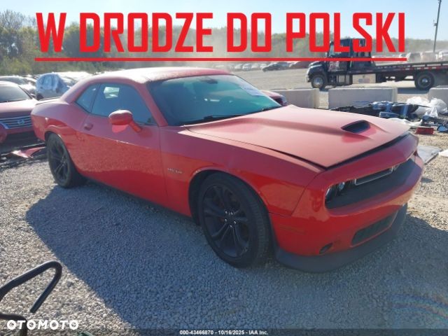 Dodge Challenger - 1