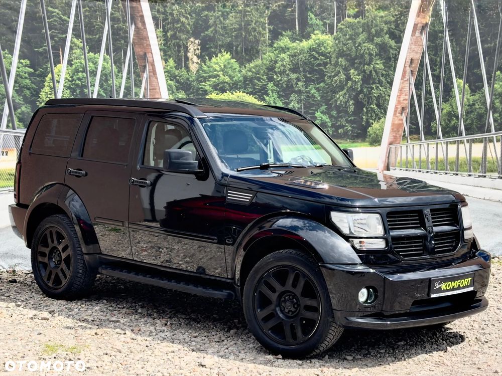 Dodge Nitro 4.0 V6 RT - 2