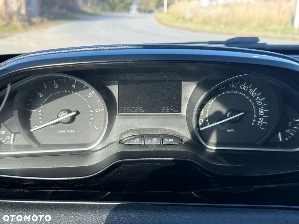 Peugeot 208 68 VTI Access - 10