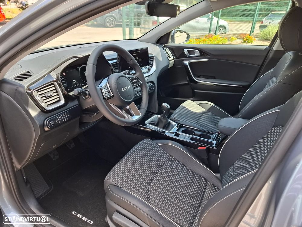 Kia Ceed SW 1.0 T-GDI Drive - 10