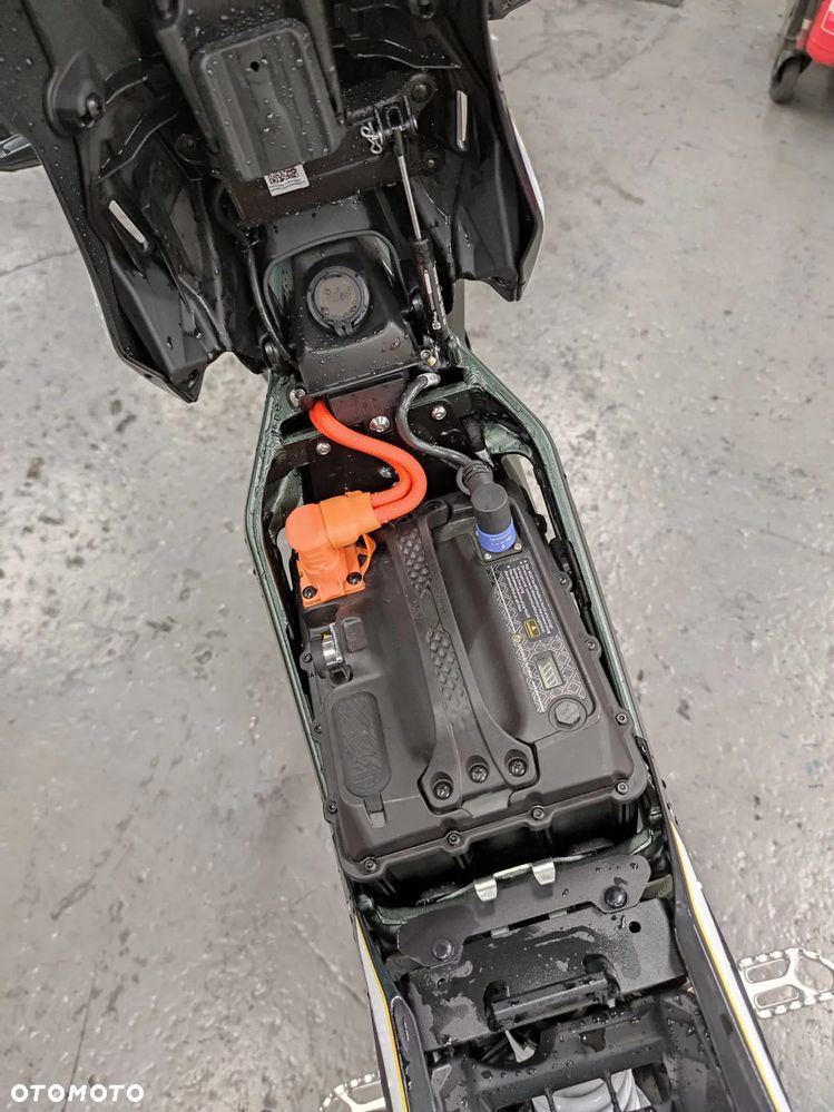 Surron Ultra-Bee - 12