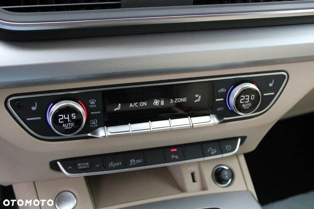 Audi Q5 Sportback - 32