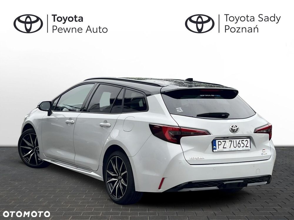 Toyota Corolla - 4