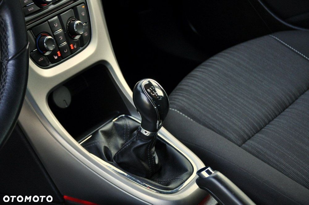 Opel Astra - 34
