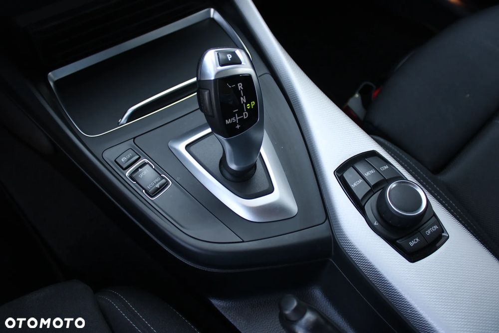 BMW Seria 1 125i M Sport - 19
